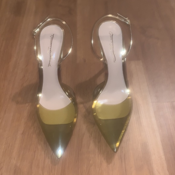 Gianvito Rossi Ribbon D’Orsay - Picture 7 of 13